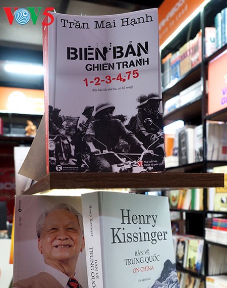 Veteran journalist Tran Mai Hanh and his novel “A War Account 1-2-3-4.75” - ảnh 4